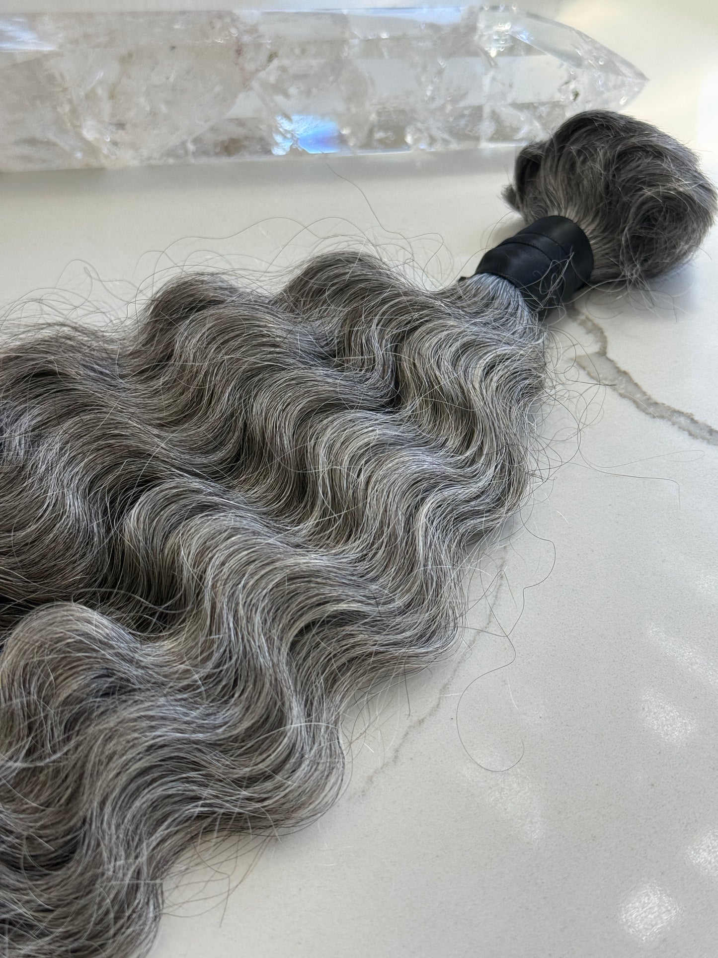 Single-Donor Natural Curly Grey ponytail – 100g