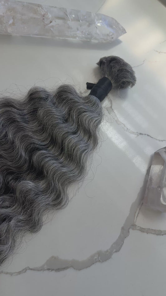 Single-Donor Natural Curly Grey ponytail – 100g